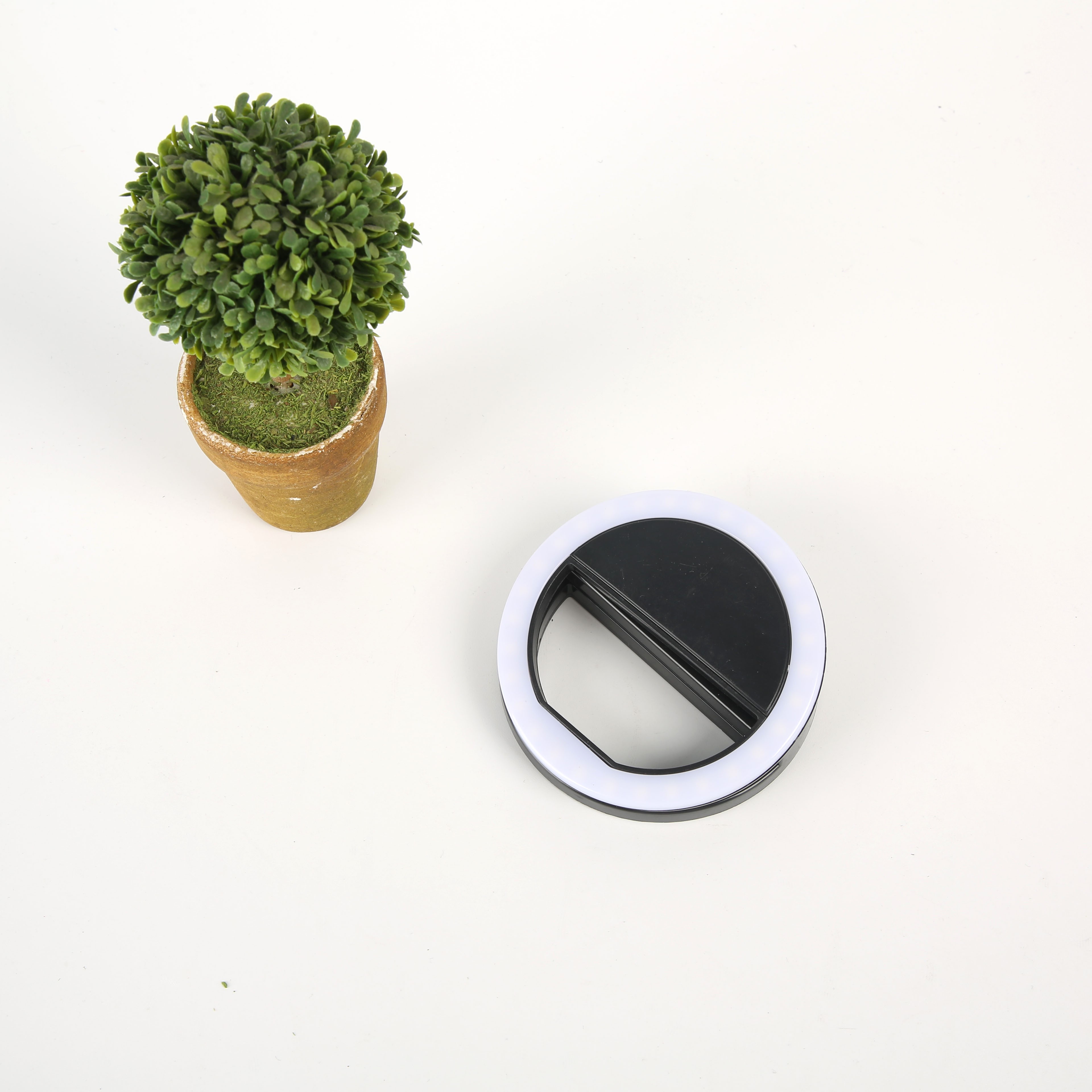 Mobile phone fill light, LED beauty selfie flash, circular live streaming fill light, mini selfie light detail image 6