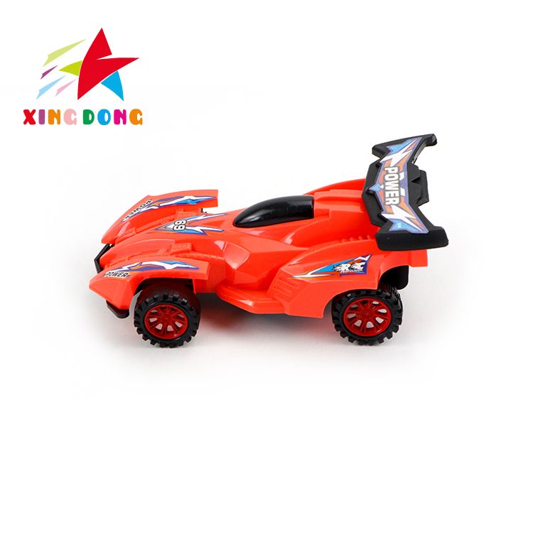 Coche de juguete para niños tire del cable juguete con coche de carreras de música Application Scenario