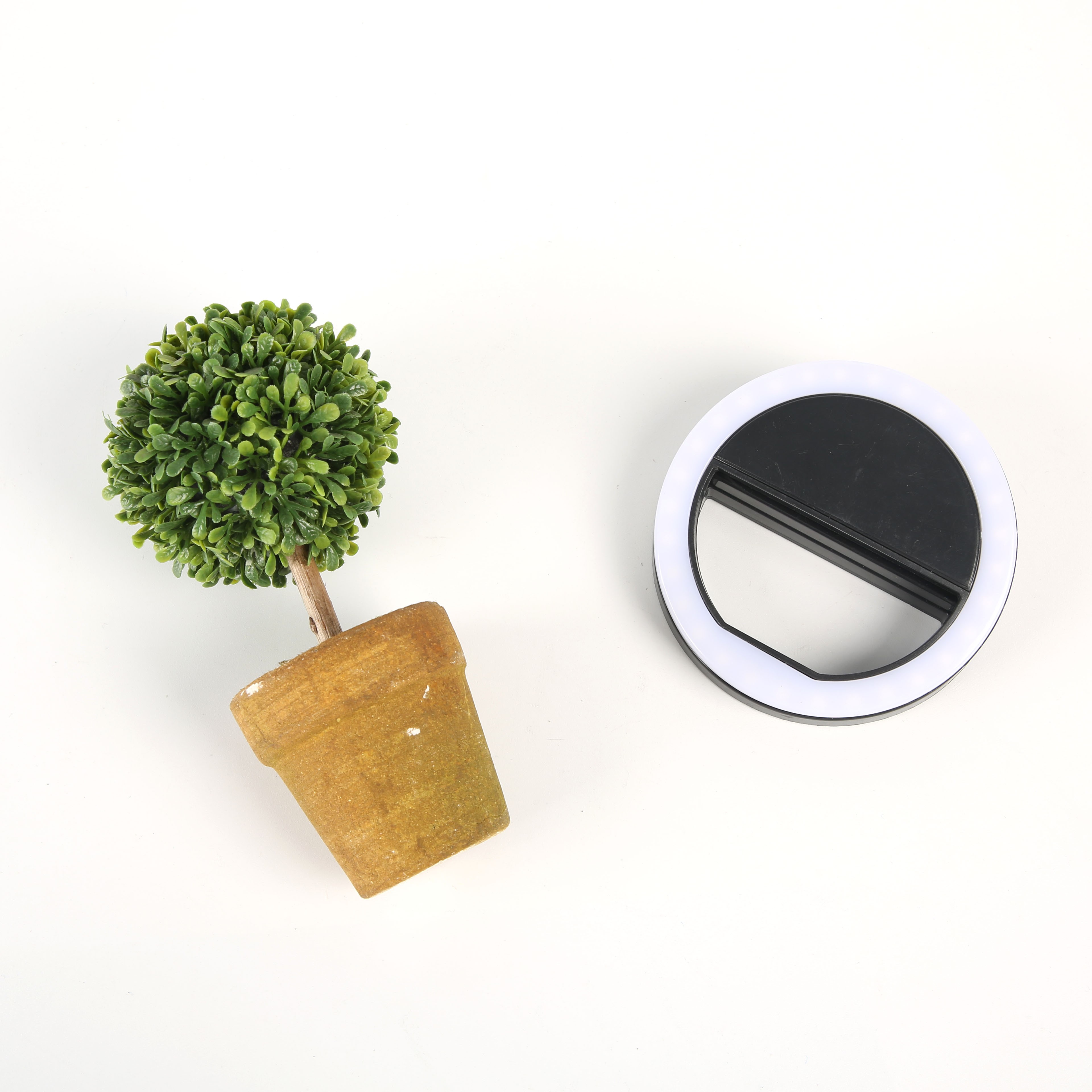 Mobile phone fill light, LED beauty selfie flash, circular live streaming fill light, mini selfie light detail image 3