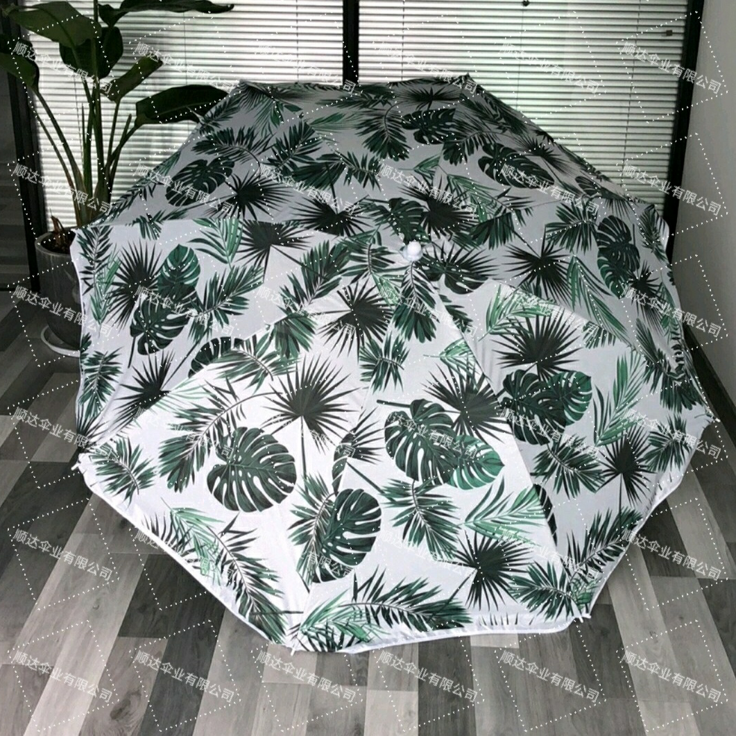 Factory direct sales outdoor beach umbrellas with silver gel for more efficient sun protection and diverse patterns