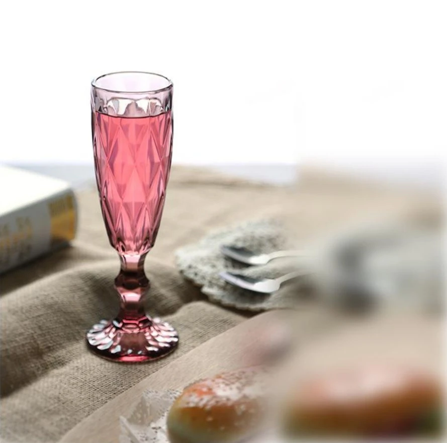 Retro colored embossed champagne glass, creative small juice glass, glass tall glass, thickened red wine glass for home use, diamond-shaped transparent wine sets detail image 8