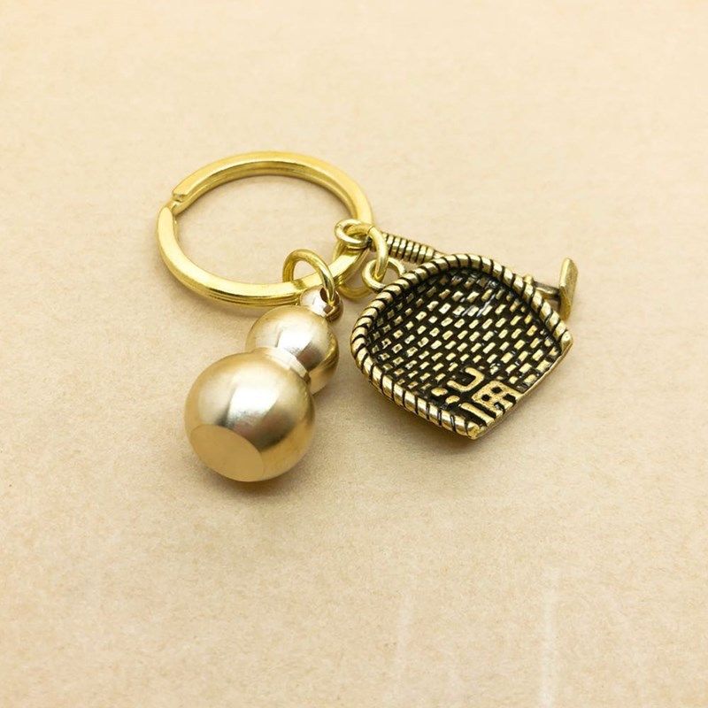 黄铜迷你葫芦簸箕钥匙扣五帝钱黄铜挂件创意男女挂饰细节图