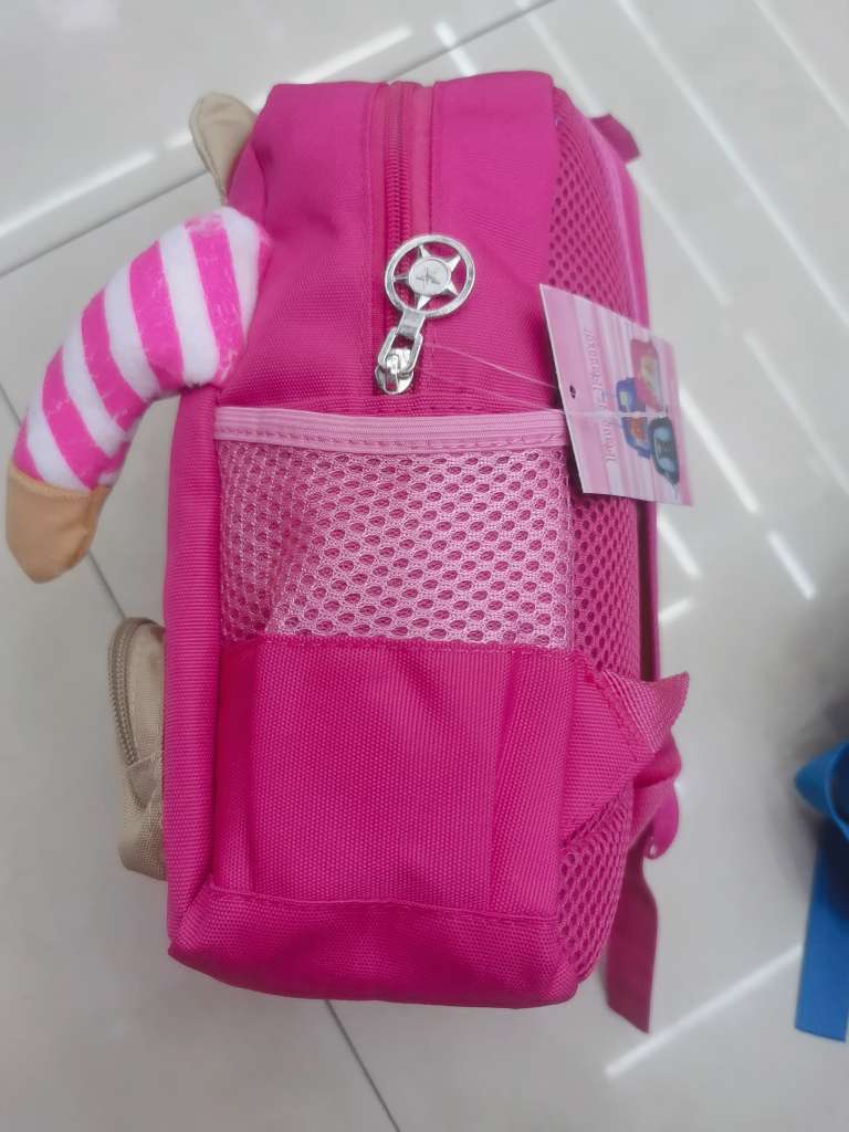 Kindergarten Cartoon Bag Application Scenario