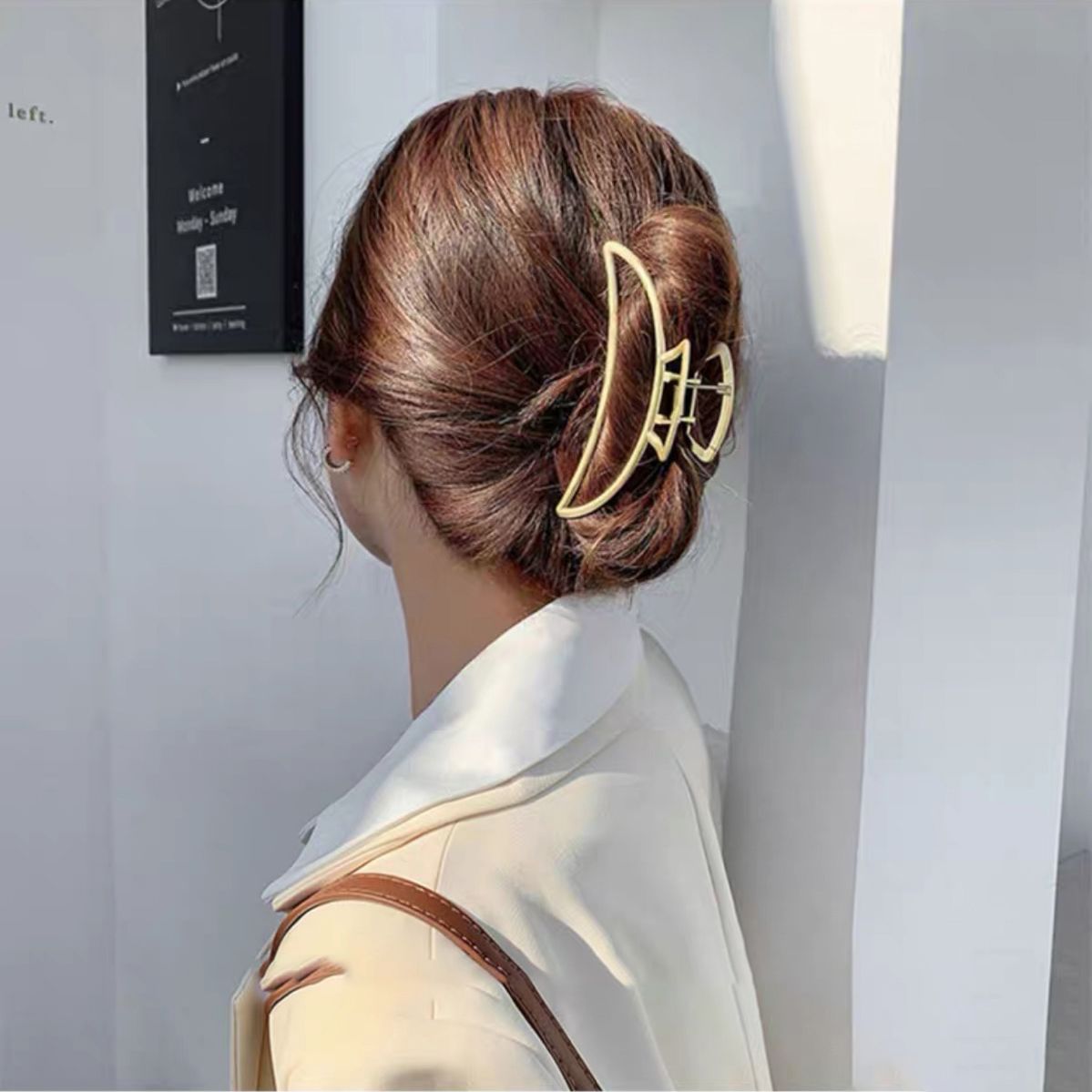 韩版金属风抓夹金属鲨鱼夹东大门发夹化妆鲨鱼夹鸭嘴夹发夹发饰头饰洗澡抓夹复古发饰显气质