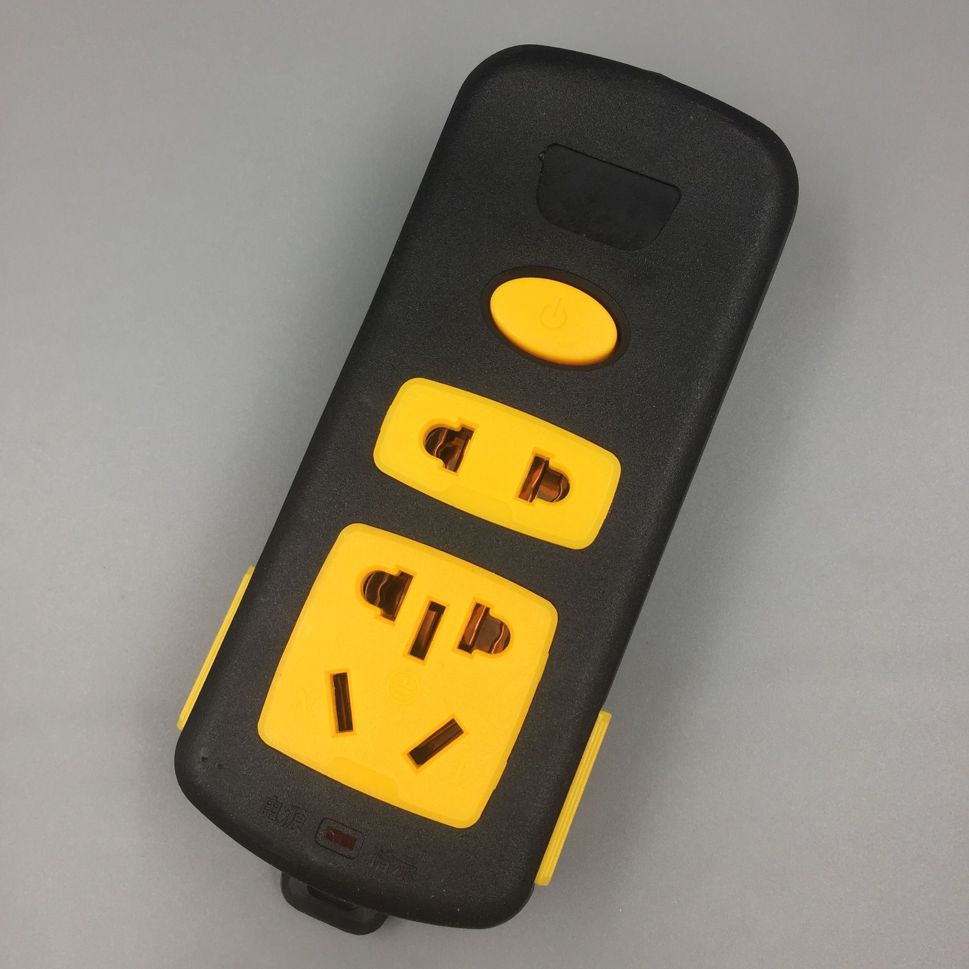 Factory direct sales of wireless power sockets, high-power flame-retardant and pressure-resistant power strips, new national standard switching power sockets