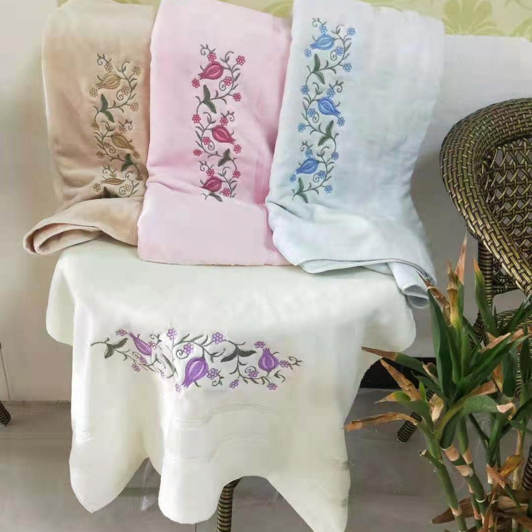 贴布千牛花浴巾