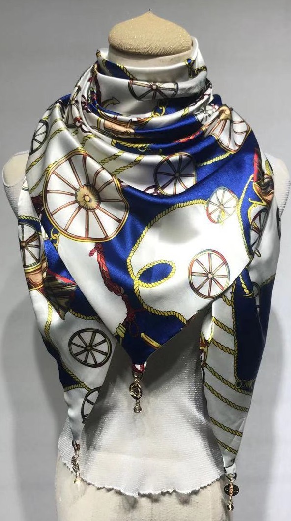 简爱丝缘新款吊坠三角巾空调大披肩围脖精美印花围巾多色可选批发详情图14