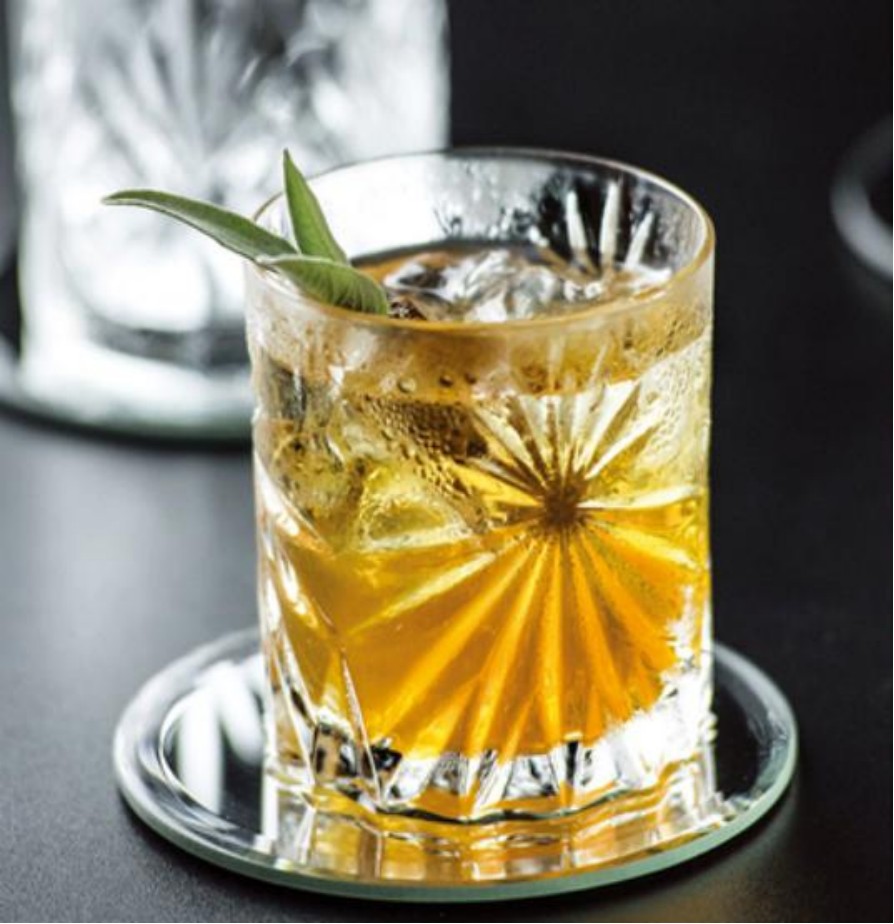 European-style crystal glass oasis wine glasses, home beer mugs, engraved tea cups, whisky cups detail image 4