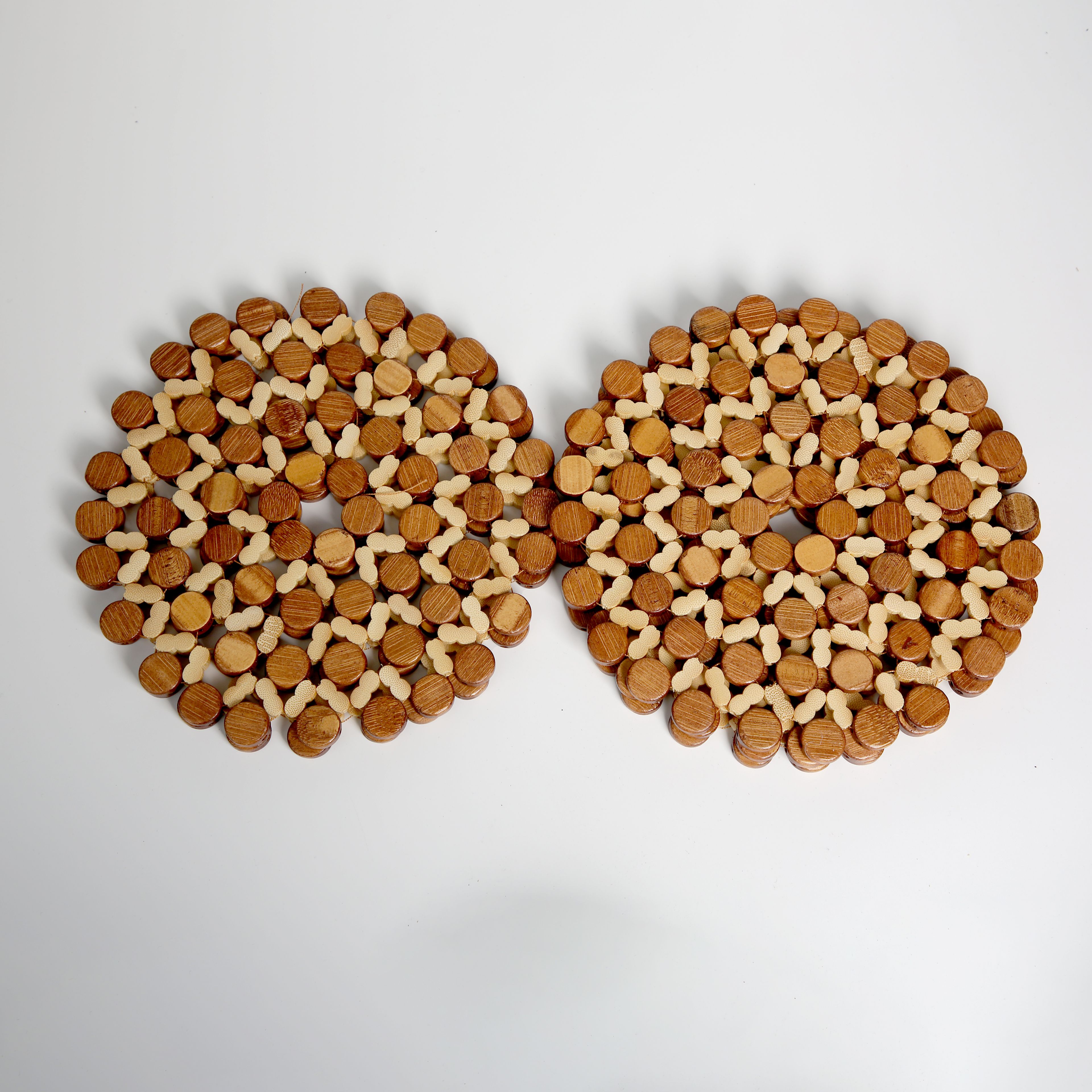 Jiehao Bamboo and Wood Kitchen Household Eight-character series tableware MATS, anti-slip and heat-insulating MATS, durable, sturdy and beautiful bowl MATS wholesale Application Scenario