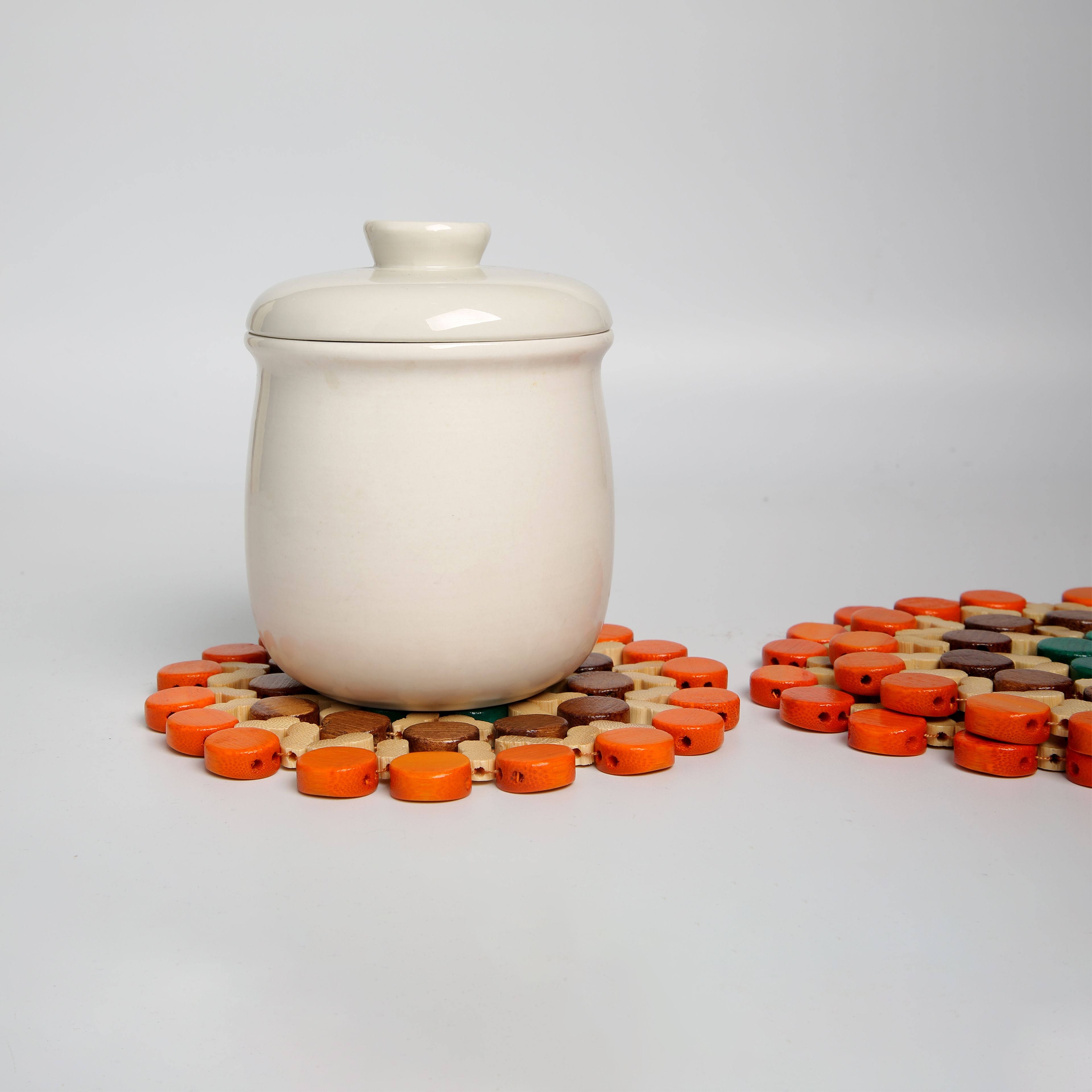 Jiehao Bamboo and Wood Kitchen household figure-eight colored tableware MATS, anti-slip and heat-insulating MATS, durable, sturdy and beautiful bowl MATS wholesale Specification image