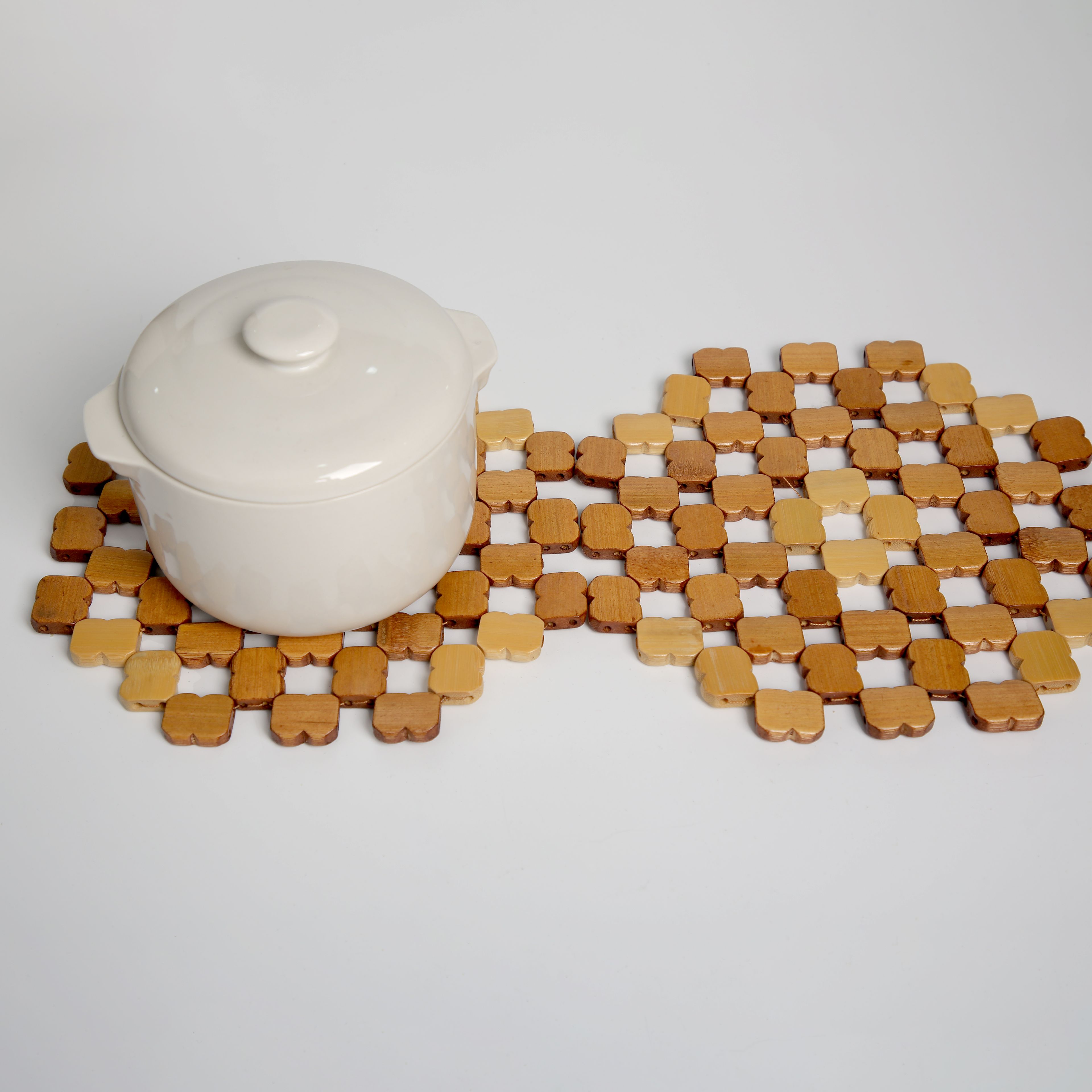 Jiehao Bamboo and Wood Kitchen Household square series tableware MATS, anti-slip and heat-insulating MATS, durable, sturdy and beautiful bowl MATS wholesale Item Picture