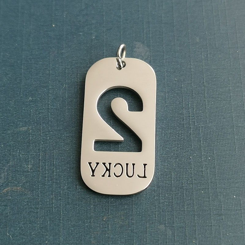 Wholesale of cross-border accessories such as the popular titanium steel necklace, Instagram women's simple and unique lucky number 2 pendant collarbone chain detail image 2