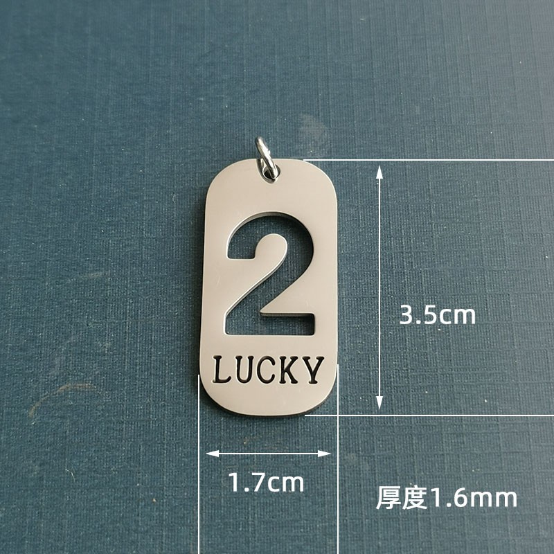 Wholesale of cross-border accessories such as the popular titanium steel necklace, Instagram women's simple and unique lucky number 2 pendant collarbone chain detail image 3