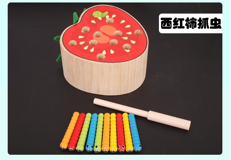The wooden toy fruit insect-catching game is highly entertaining and colorful, which can exercise babies' hand-eye coordination, visual ability, logical thinking ability, and early education enlightenment training. It is a parent-child game detail image 8