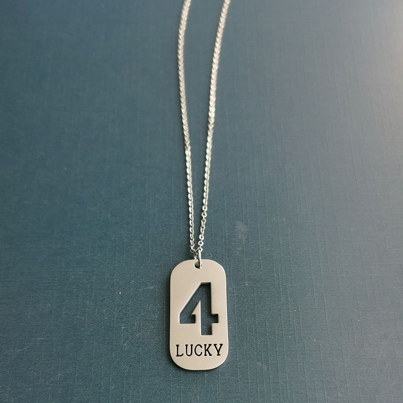 Lucky number 4: Military brand pendant, trendy commemorative necklace for men and women, minimalist titanium steel couple jewelry, gift for brothers and best friends Specification image