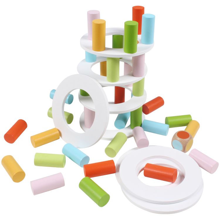 The wooden toy parent-child game, pizza tower stacking, is highly fun and can exercise the baby's hand-eye coordination, visual ability, logical thinking ability, and early education enlightenment training. It is a parent-child game Application Scenario