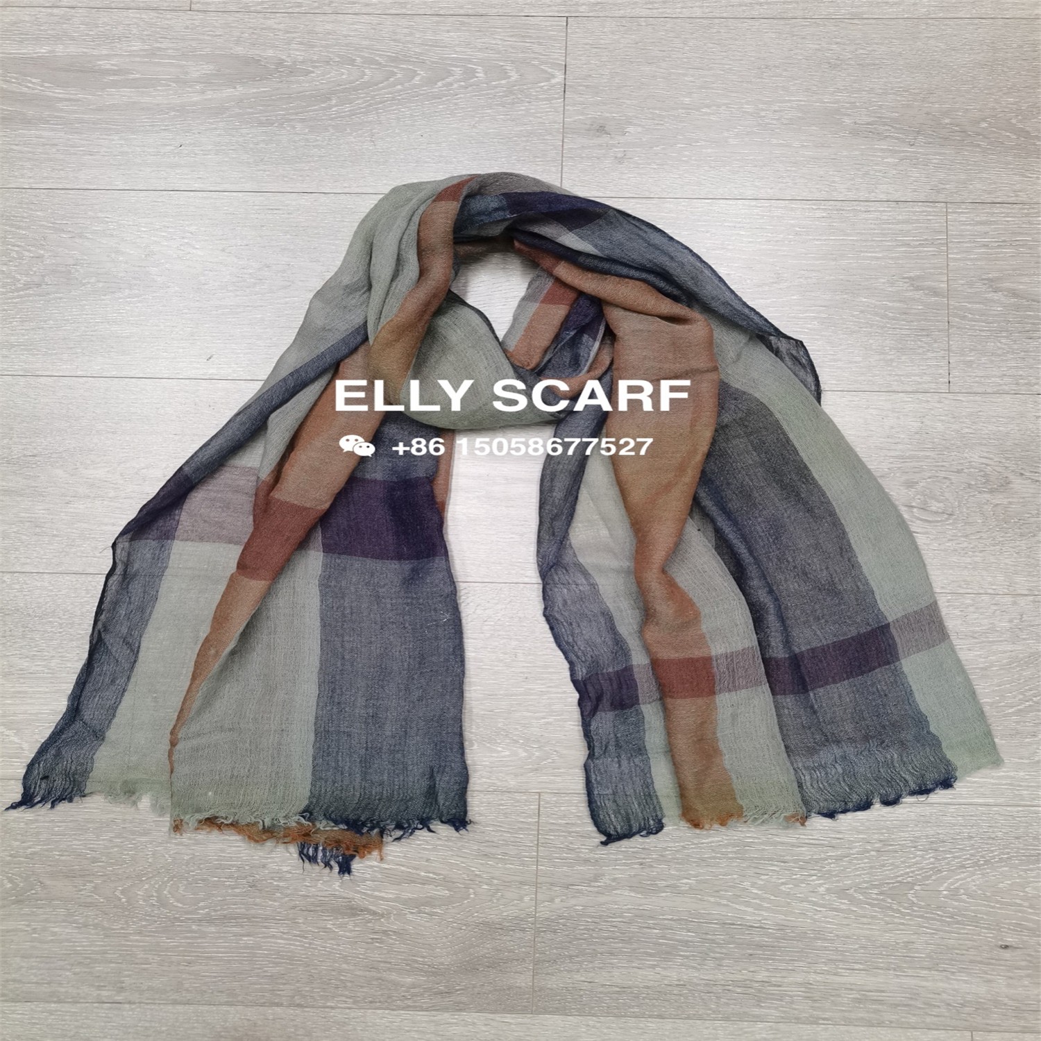 Checkered color-blocking wool scarf detail image 1