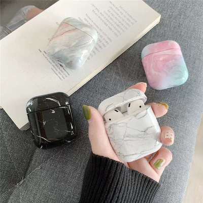 The ins Korean-style marble airpods earphone case is suitable for Apple Bluetooth earphone charging cases with full hard shells