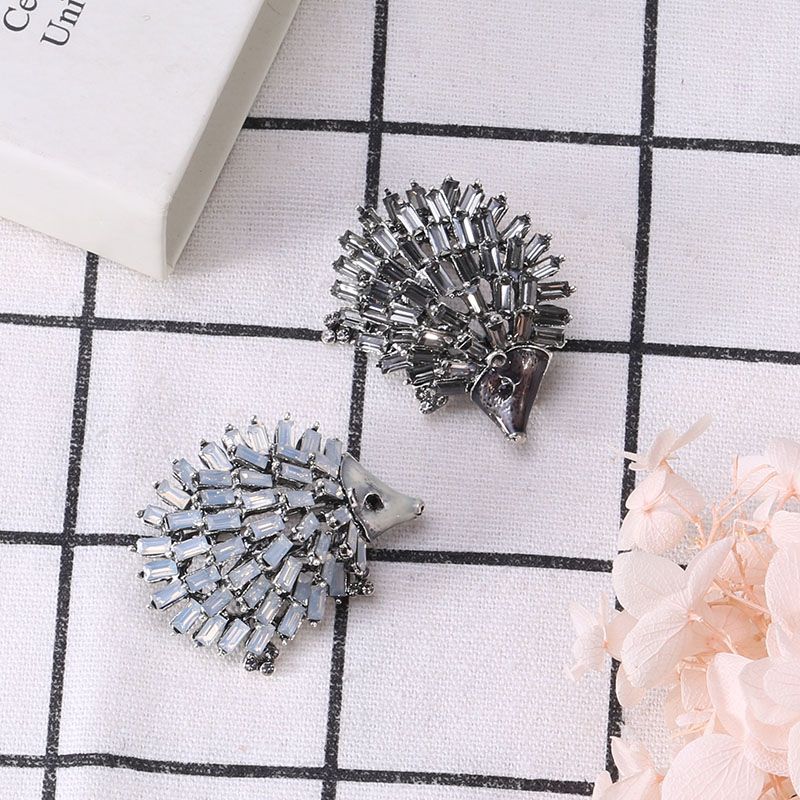 Manufacturers direct foreign trade hedgehog brooch