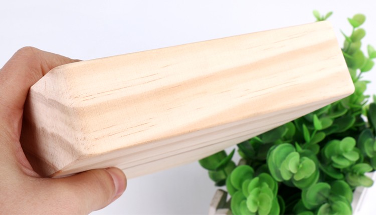 The wooden toy educational fishing game is highly entertaining, which can exercise babies' hand-eye coordination, visual ability, logical thinking ability, and early education enlightenment training. It is a parent-child game detail image 17