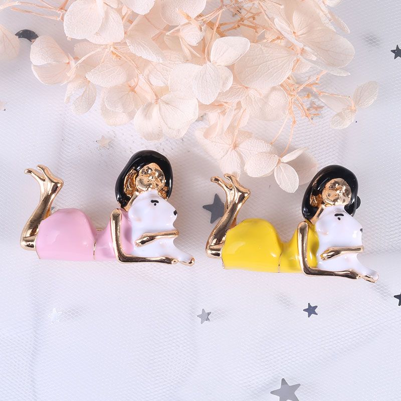 Manufacturers direct foreign trade little girl brooch thumbnail