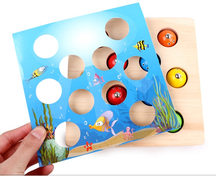 The wooden toy educational fishing game is highly entertaining, which can exercise babies' hand-eye coordination, visual ability, logical thinking ability, and early education enlightenment training. It is a parent-child game detail image 20