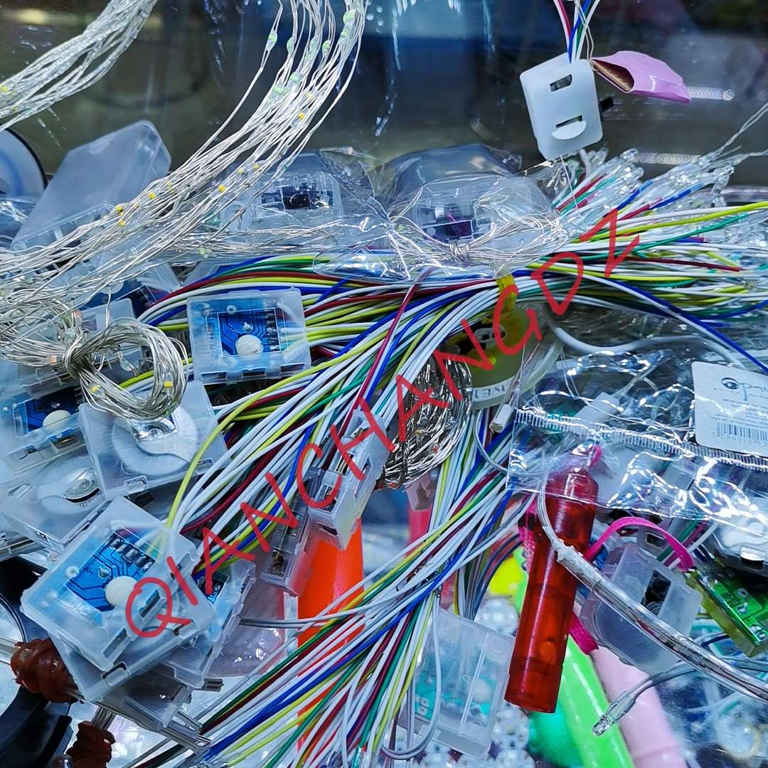 led发光玩具配件闪光发光饰品发光装饰发光LED灯配件白底实物图