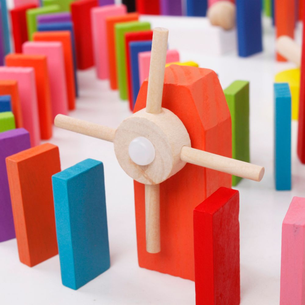 The 1000-piece wooden dominoes are highly fun and colorful, which can exercise babies' hand-eye coordination, visual ability, logical thinking ability, and early education enlightenment training. It is a parent-child game Specification image
