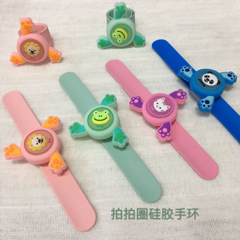 新款驱蚊手环闪光旋转陀螺手环拍拍圈儿童夏季防蚊手环地摊货源