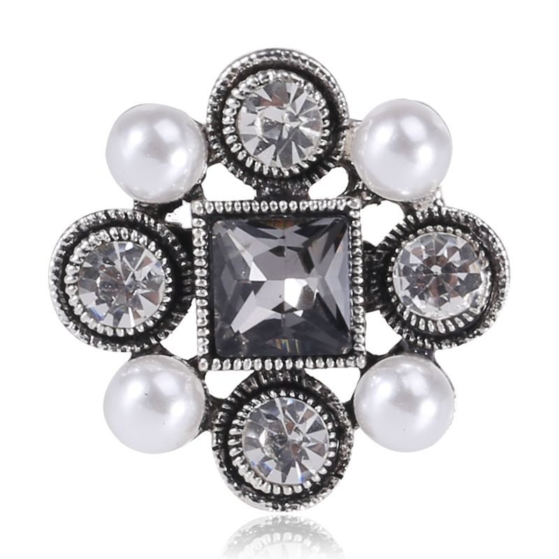 Manufacturers direct foreign trade square shape brooch