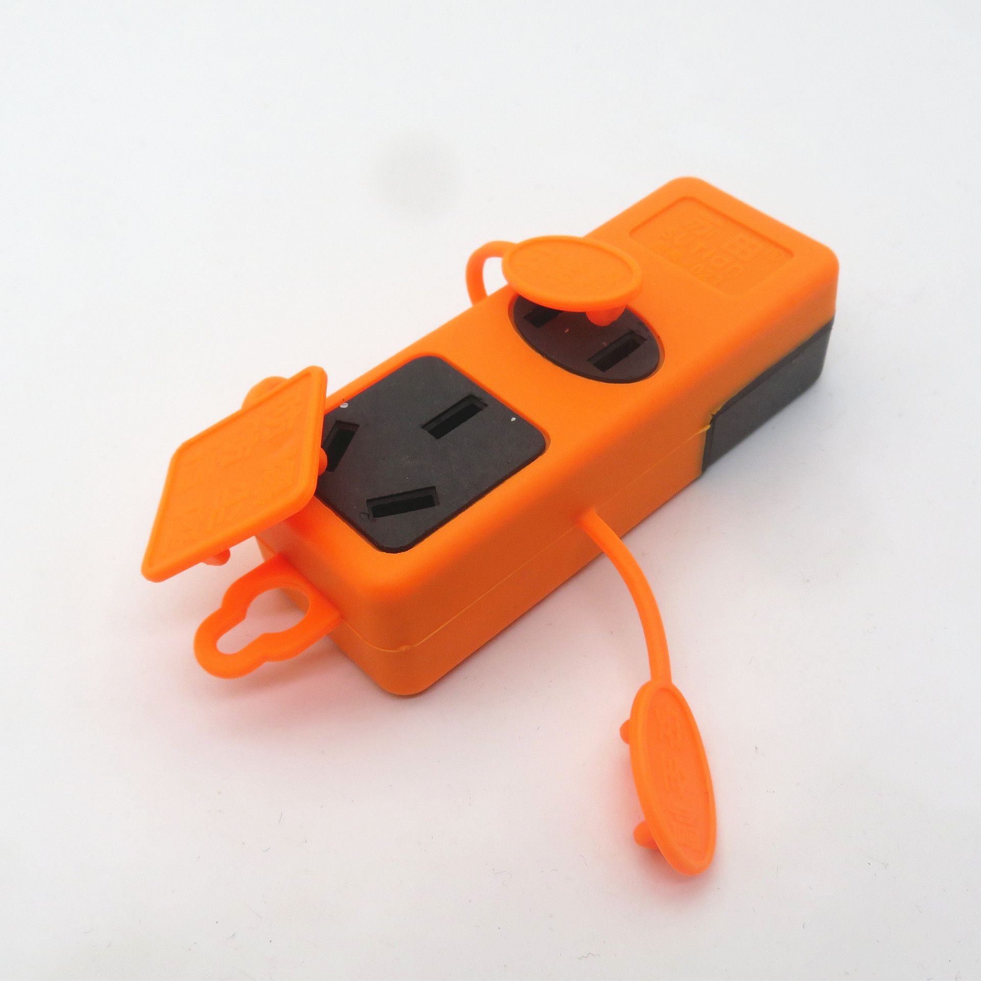 Mini 7-hole small socket, small-sized converter, rubber-coated socket, floor drag converter, power strip