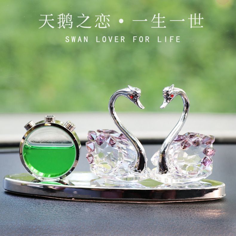 汽车摆件实物图