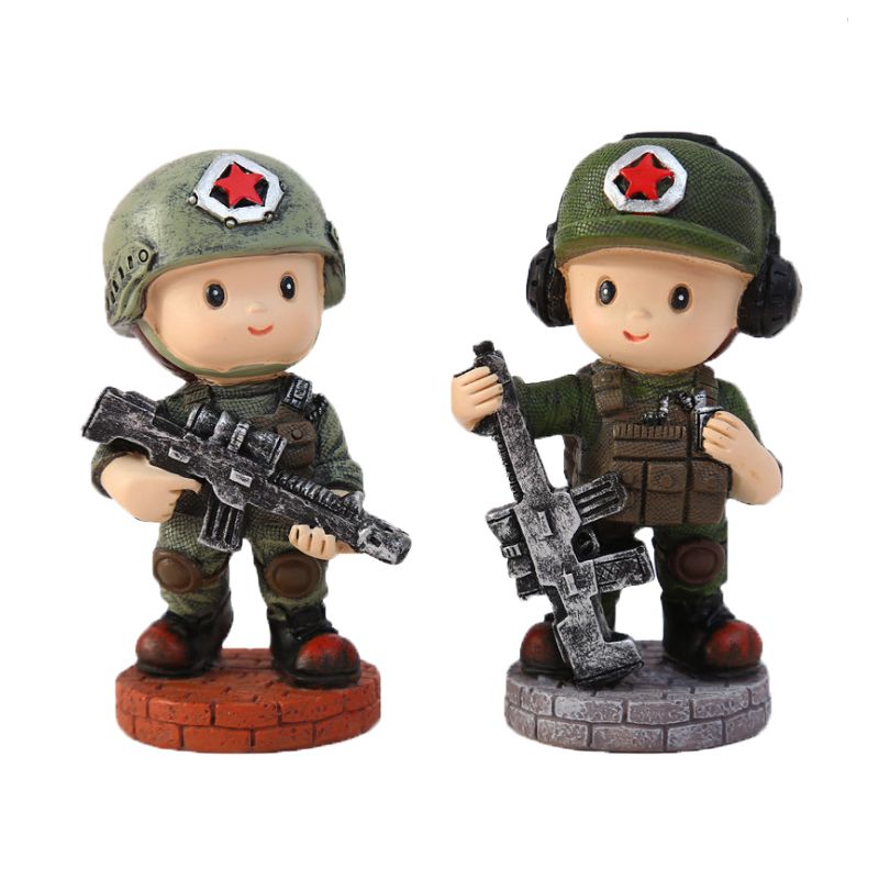 包邮创意车载汽车摆件特种兵手绘树脂家居蛋糕仪表台公仔白底实物图