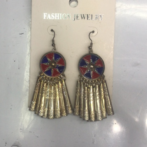 新款民族风气质耳环手工耳坠复古百搭苗族服装女饰品耳饰