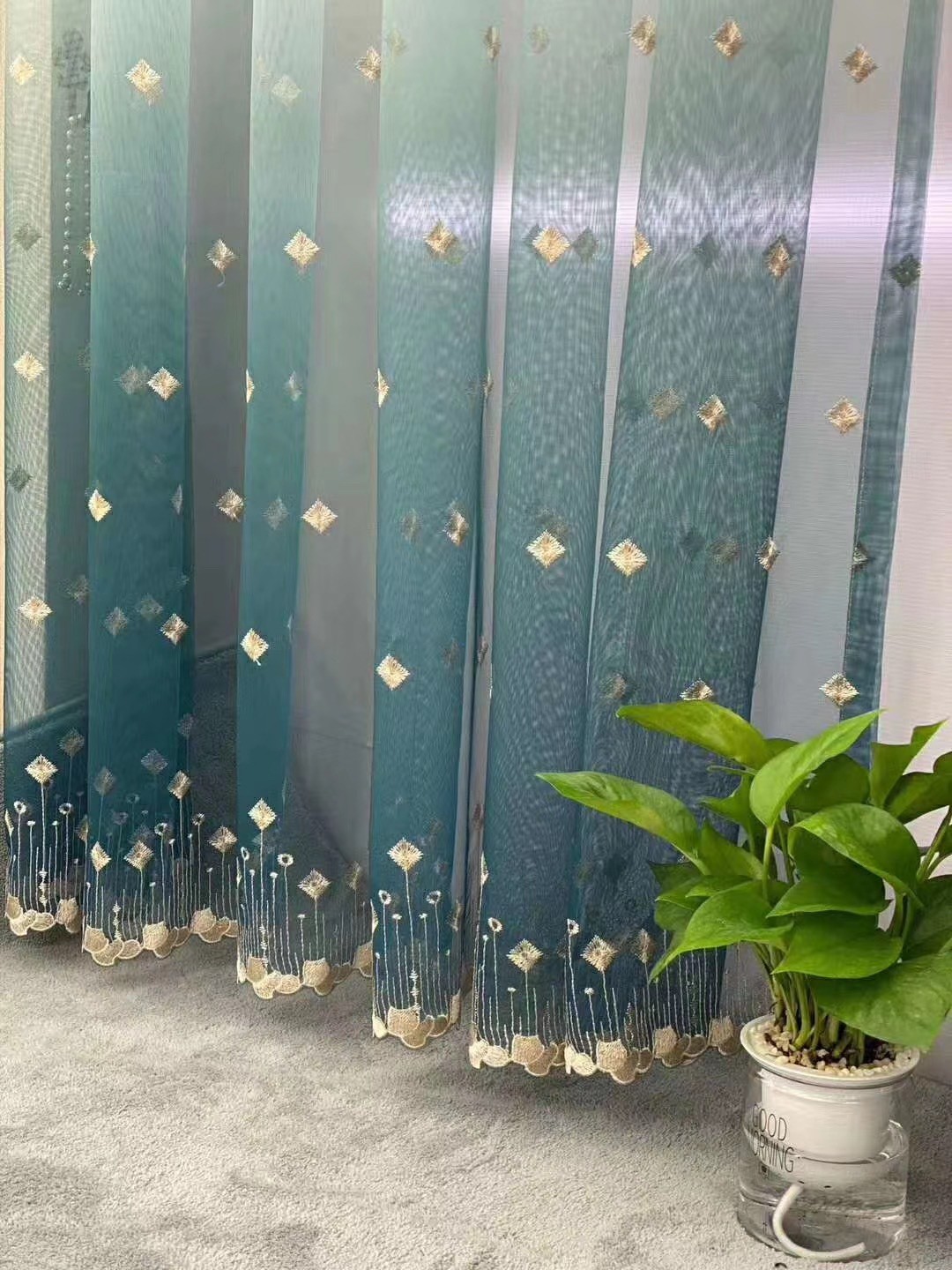 渐变绣花窗帘纱半遮光帘隔断纱帘详情图11