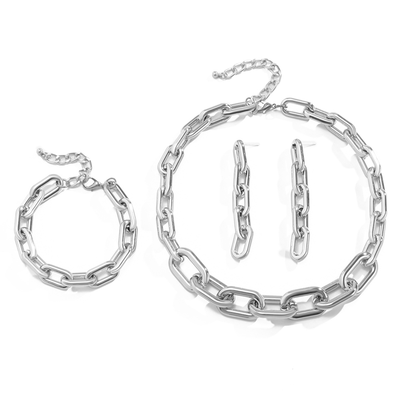 A set of 3 European and American InS-style thick chain necklaces, bracelets and stud earrings, a trendy, slimming, high-end and elegant choker detail image 3