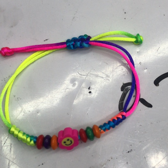 Children's baby bracelet Cute bracelet Smiley Face flower hand woven bracelet