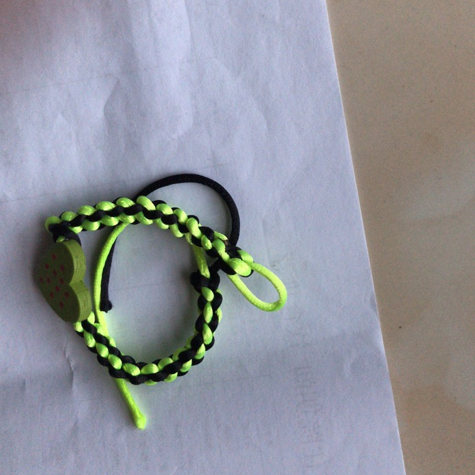 Original hand-woven love bracelet Green black bracelet Size adjustable hand bracelet