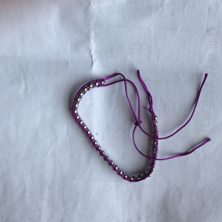 Original hand-braided bead bracelet Simple hand chain decorated with silver bead bracelet