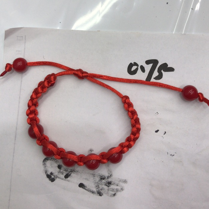 Original hand-braided handstring Fashion simple hundred hands decorated with red beads Red rope handstring bracelet