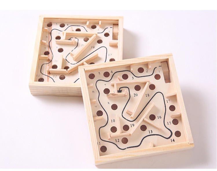 Wooden palm maze ball game, children's concentration, primary school students' intelligence, adult leisure balance toy manufacturer detail image 14