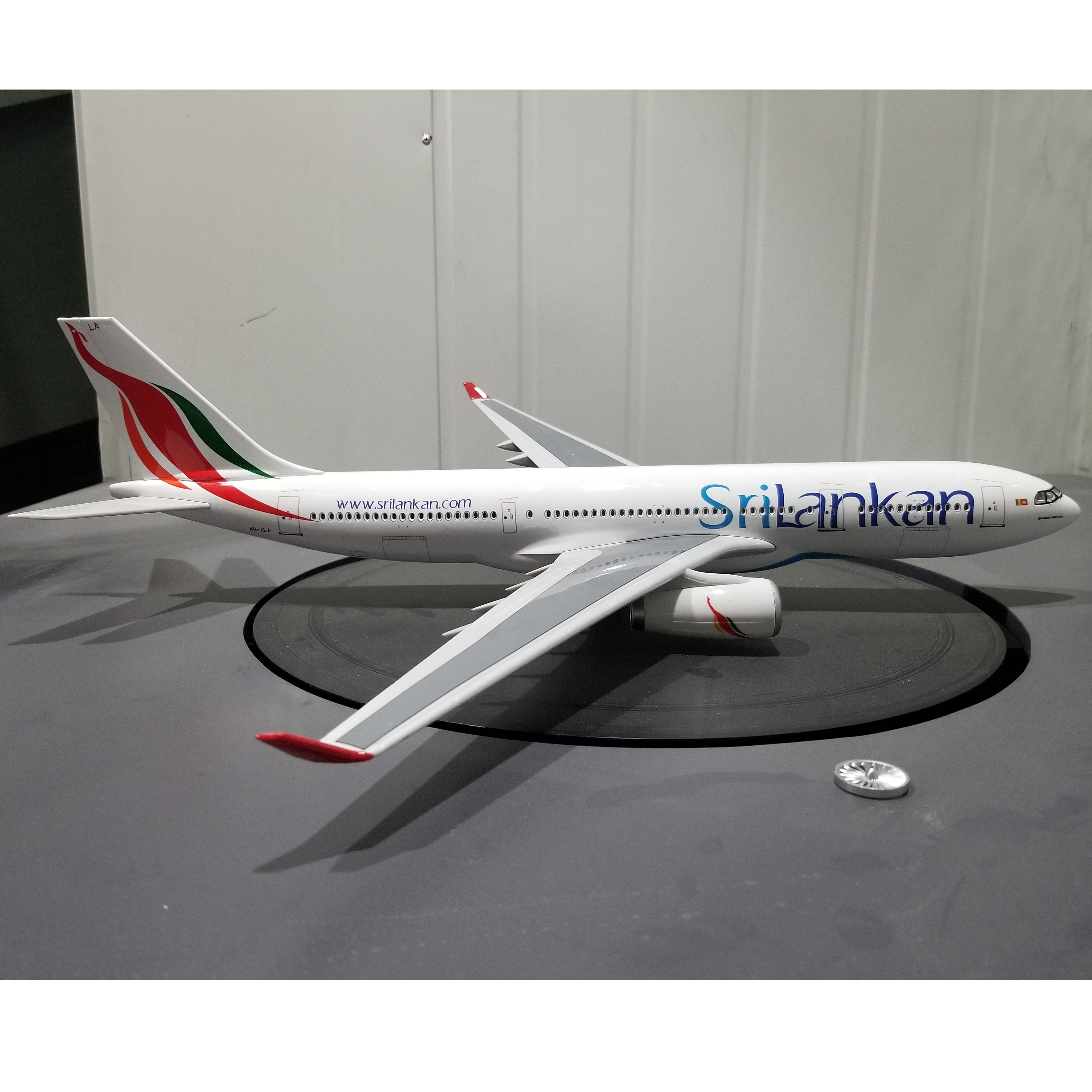 飞机模型（47cm斯里兰卡航空A330飞机模型）仿真飞机模型 ABS合成工程树脂飞机模型  航空 模型 合金模型