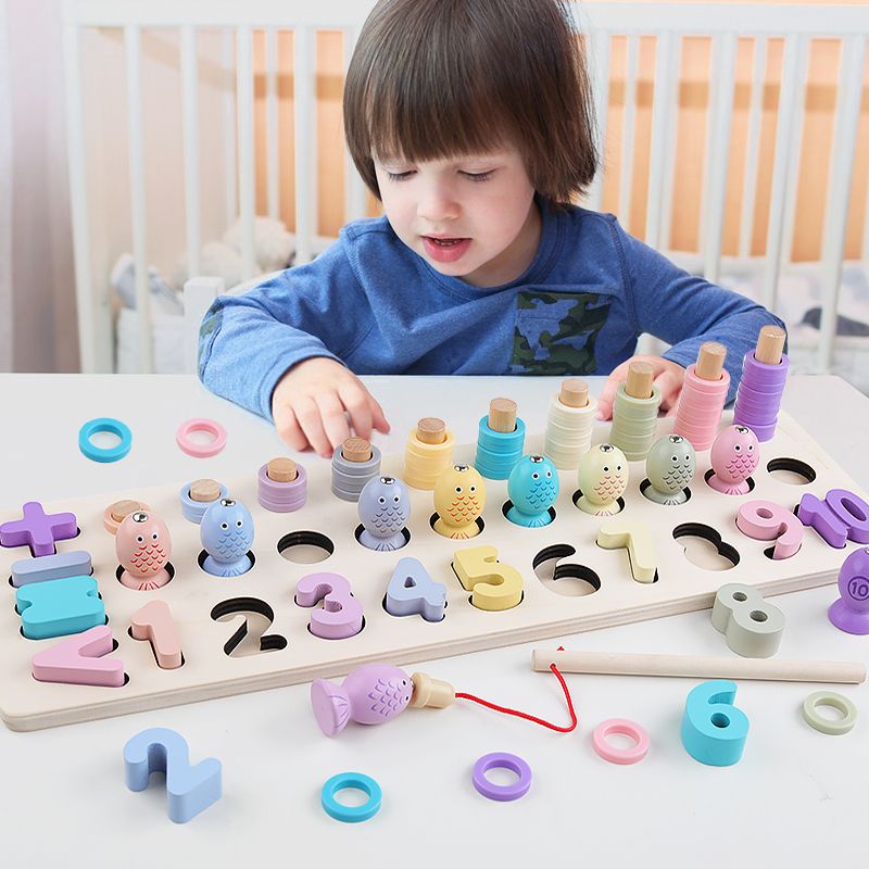 The wooden macaron-colored fishing matching game is highly entertaining with rich colors. It can exercise babies' hand-eye coordination, visual ability, logical thinking ability, and early education enlightenment training. It is a parent-child game