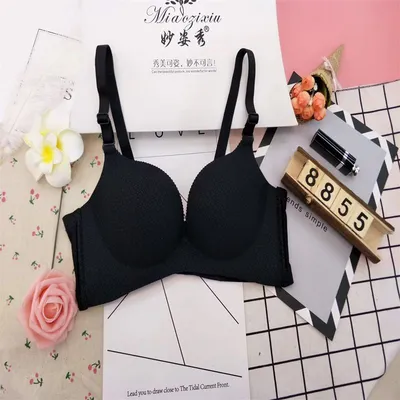 New Fashion Soft Underwear Women's Comfortable No Underwire Anti-Sag Women's Bra 52