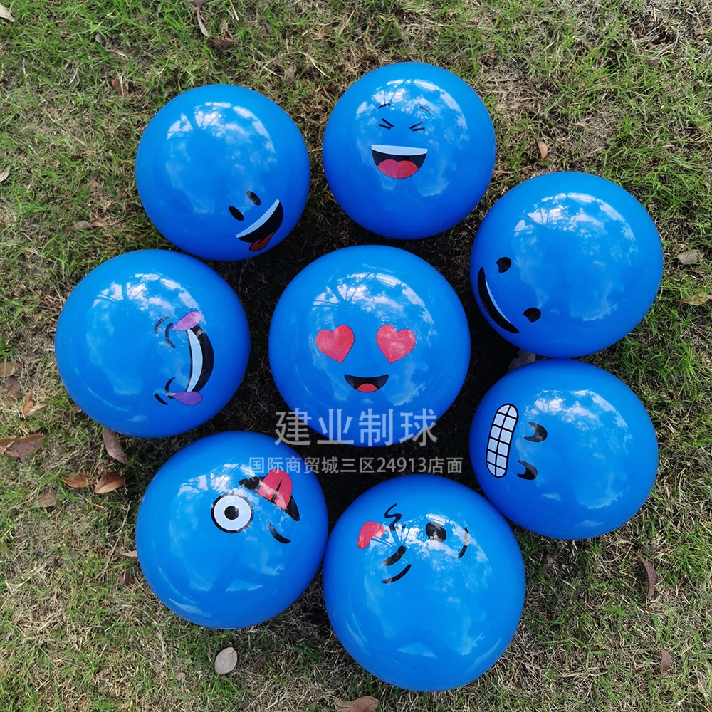 9寸PVC儿童玩具拍拍球柔软充气球足球卡通球图案贴标球弹力好详情图6
