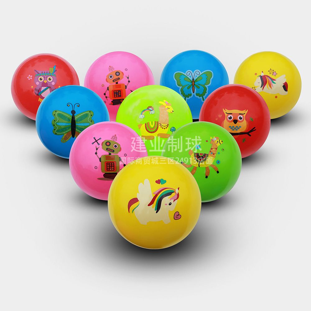 足球/卡通/动物白底实物图