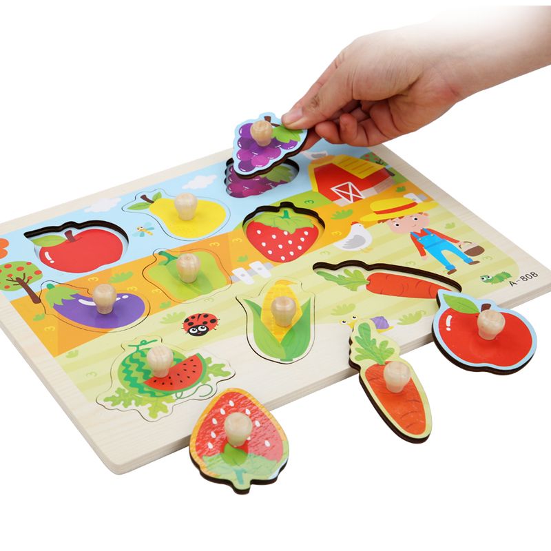 The wooden toy laser-cut hand-holding board is highly entertaining and comes in a variety of colors. It can exercise babies' hand-eye coordination, visual ability, logical thinking ability, early education enlightenment training, and is a parent-child game Application Scenario