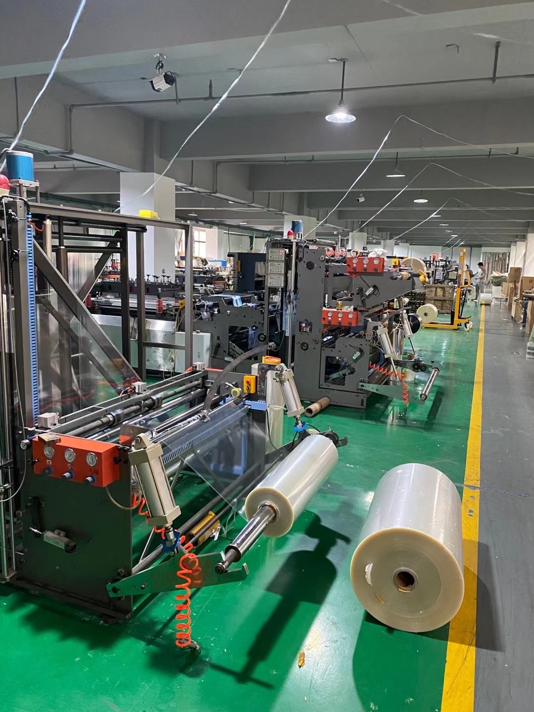 Yiwu Zhijie Color Printing and Packaging Co., LTD describe pic - 9