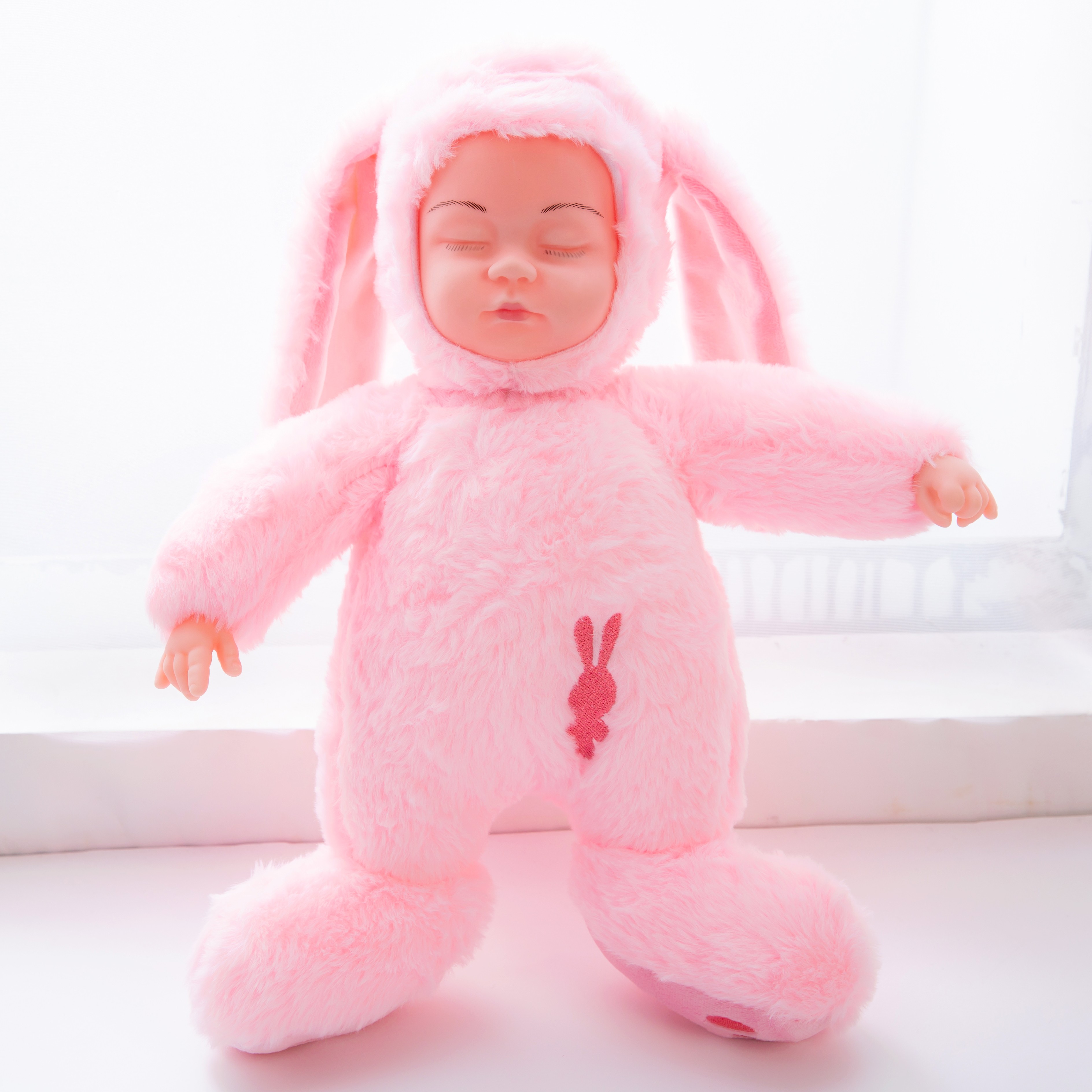 A magical tool for sleeping and soothing babies: a doll with music, a closed-eye doll, and a plush doll detail image 3