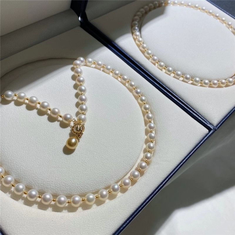 18K Gold Universal Chain ~ 8-8.5Mm White Fine Fresh Water With About 9Mm South Ocean Gold Beads Application Scenario